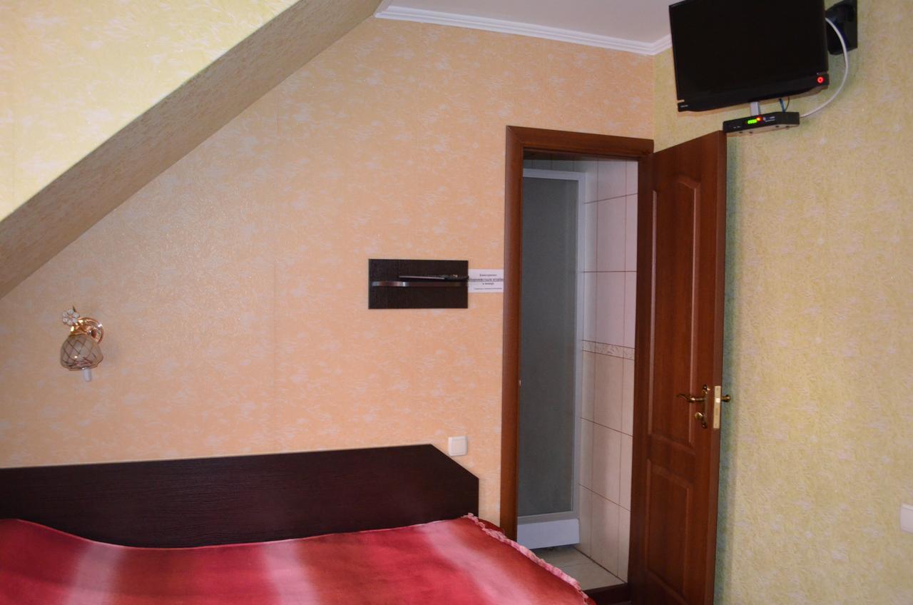 Hotel Fiyesta Starokostyantyniv Luaran gambar