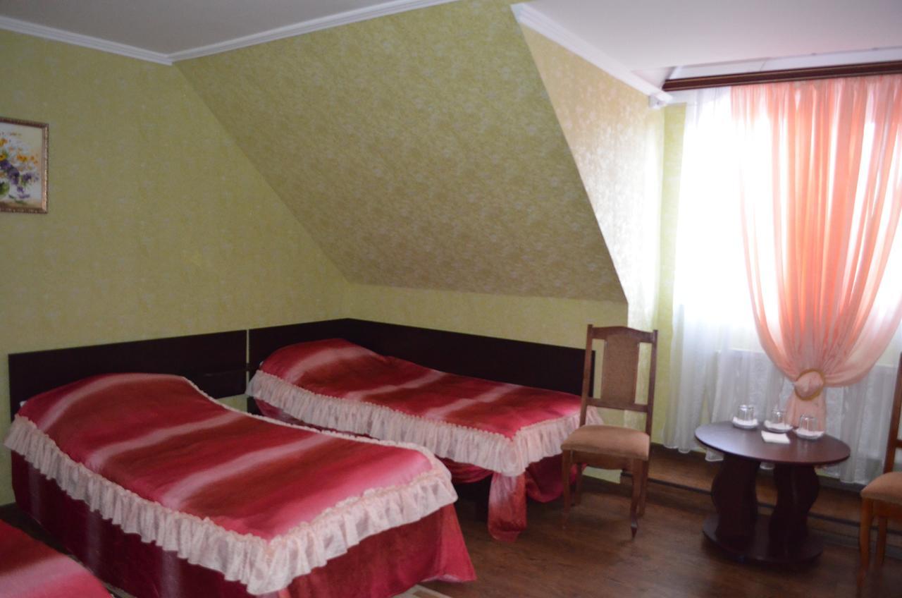 Hotel Fiyesta Starokostyantyniv Luaran gambar